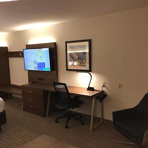 Suite Two Queen Beds